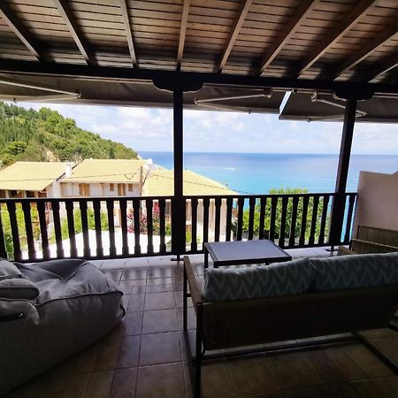 الشقق الفندقية Áyios Nikítasفي  The Ionian View المظهر الخارجي الصورة